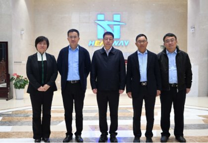 崂山区委书记张元升一行到kaiyun
走访调研